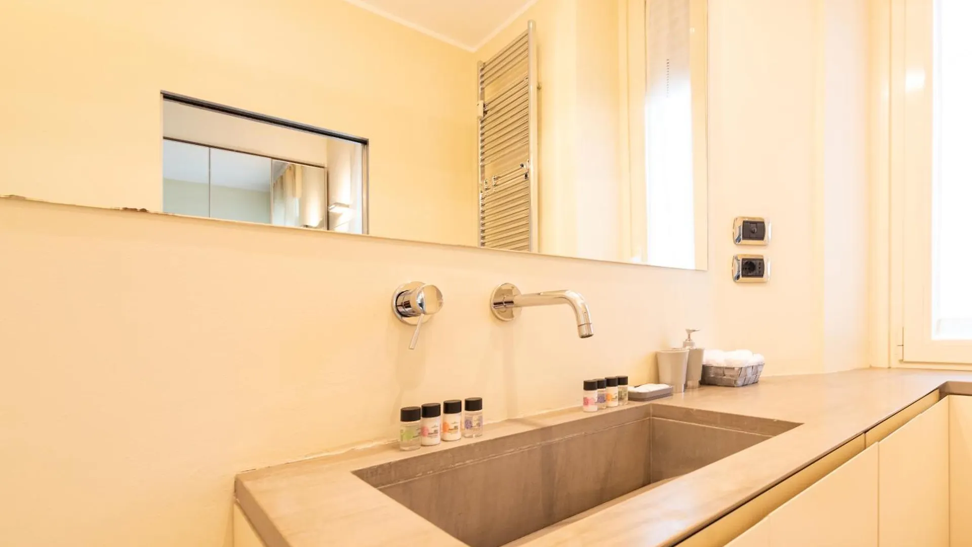 130 Sqm - Lima M1 - Elegant And Luxury Design Flat Apartment Milan